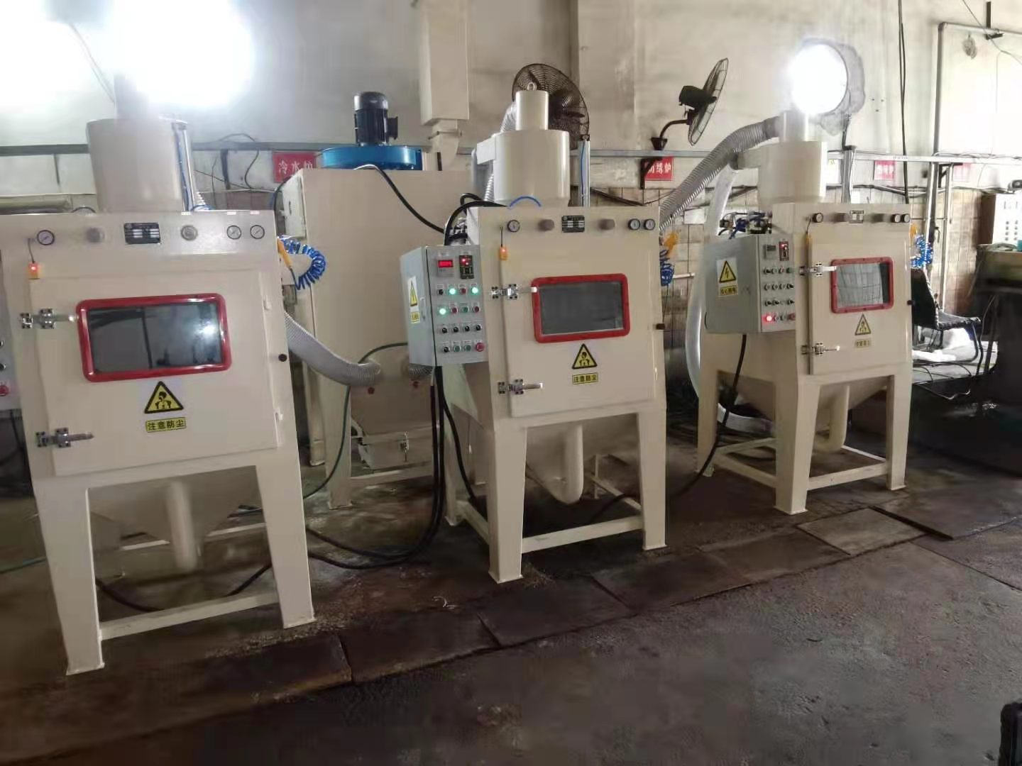 小型噴砂機(jī)的噴砂效果如何？